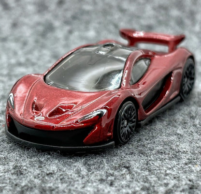 Mc Laren P1 (red)- HOTWHEELS