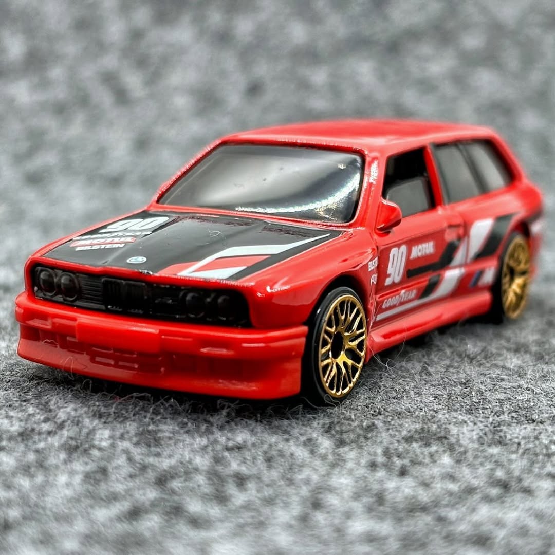 BMW M3 wagon- HOTWHEELS