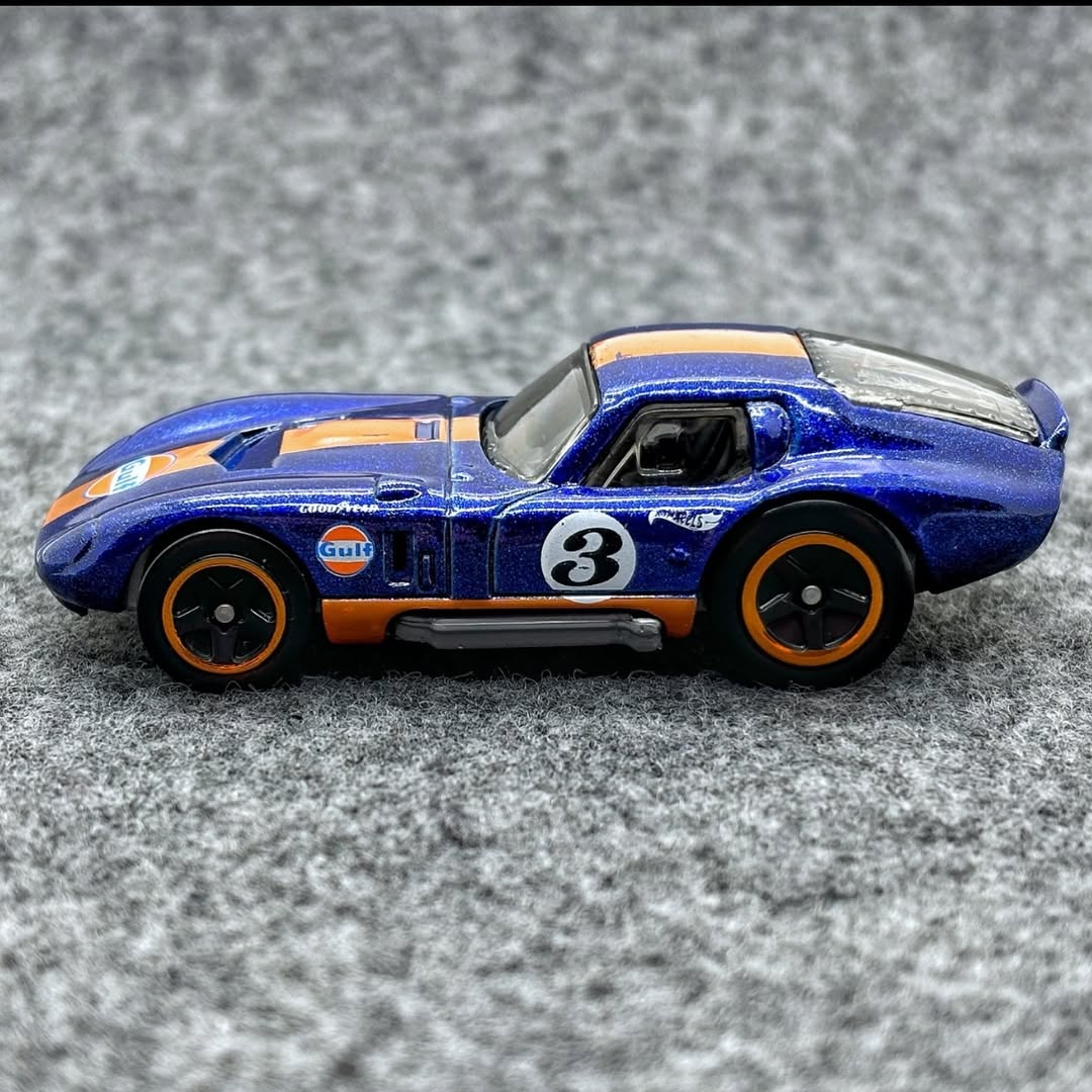 HOTWHEELS- SHELBY Cobra DAYTONA (GULF)