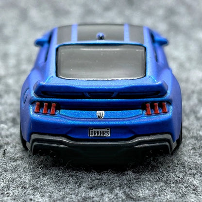 HOTWHEELS- Ford Mustang darkhorse (BLUE)